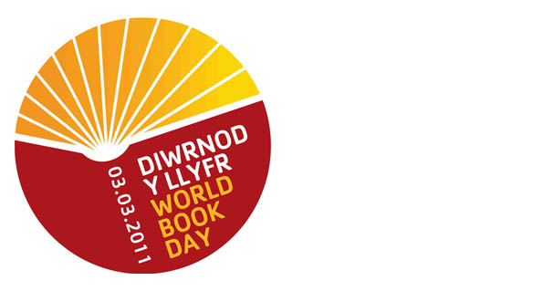 Diwr_DWY_DYDD_LLIWWyng Nghastell Cnwclas Mound World Book Day 2011 at Knucklas Castle Mound